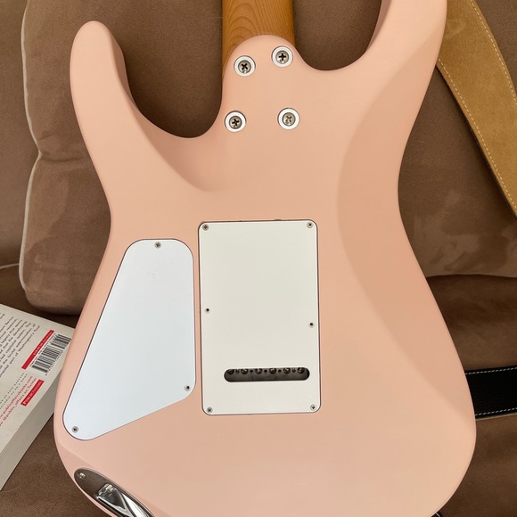 Charvel by fender dk24 Pro mod - Picture 6 of 6